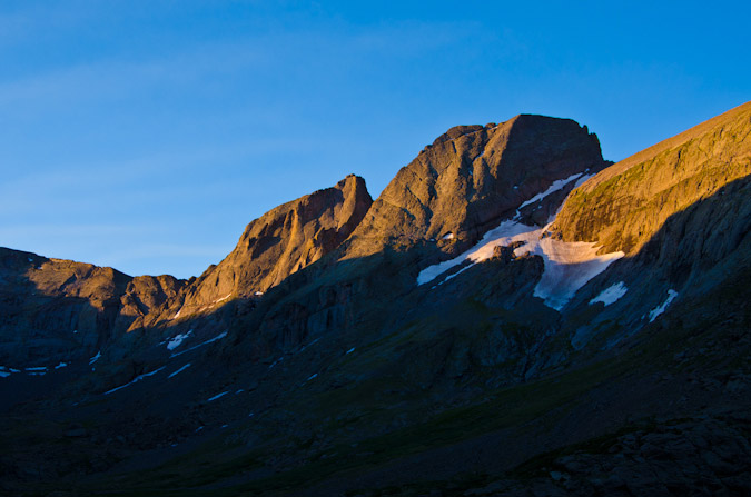 Kit Carson Peak at sunrise