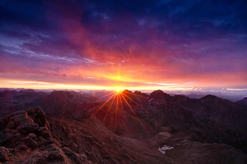 Sunrise over Sunlight Peak