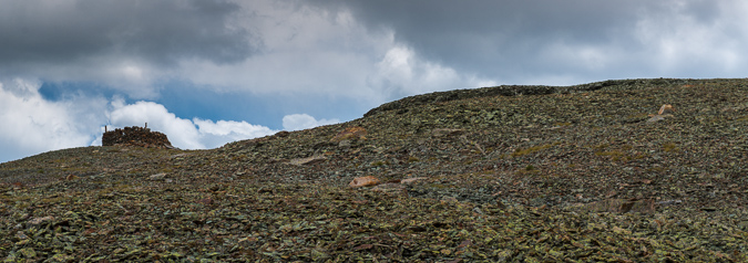 Rock Structure near Fuller Peak