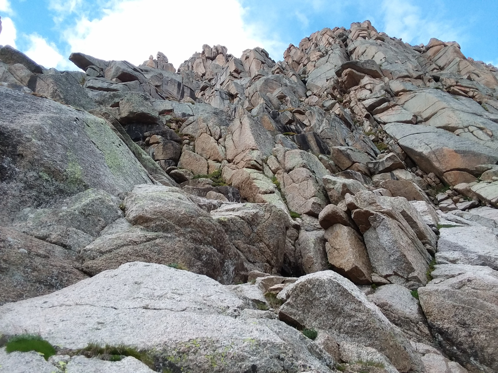 Jagged Mountain Crux 1