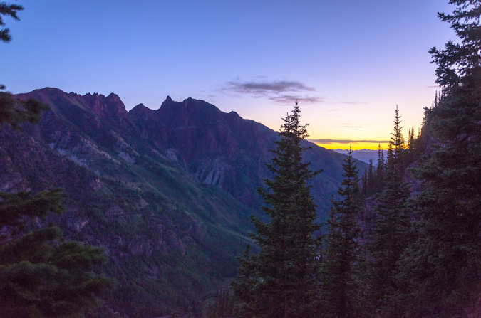 Sunrise below the Maroon Creek valley