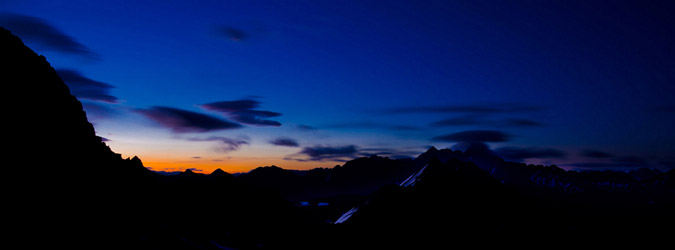 Sunrise begins over the Maroon Bells