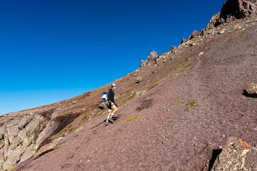 Dirt trail on Teakettle